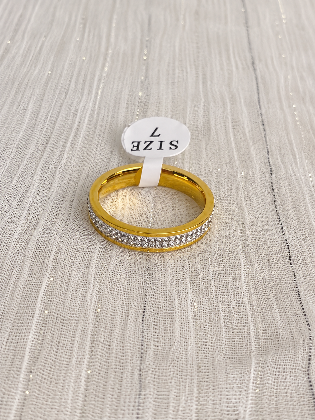 Aurelia Pavé Gold Band Ring - Image 2