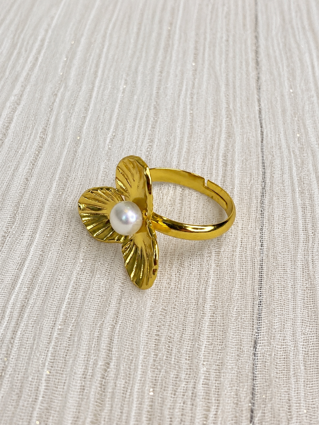 Aurelia Pearl Bloom Ring