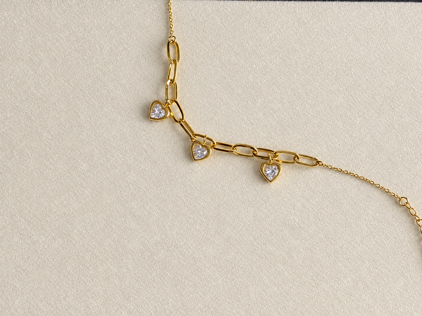 Crystal Heart-Drop Chain Bracele Silver