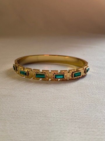 Emerald Carved Link Bangle - Image 4